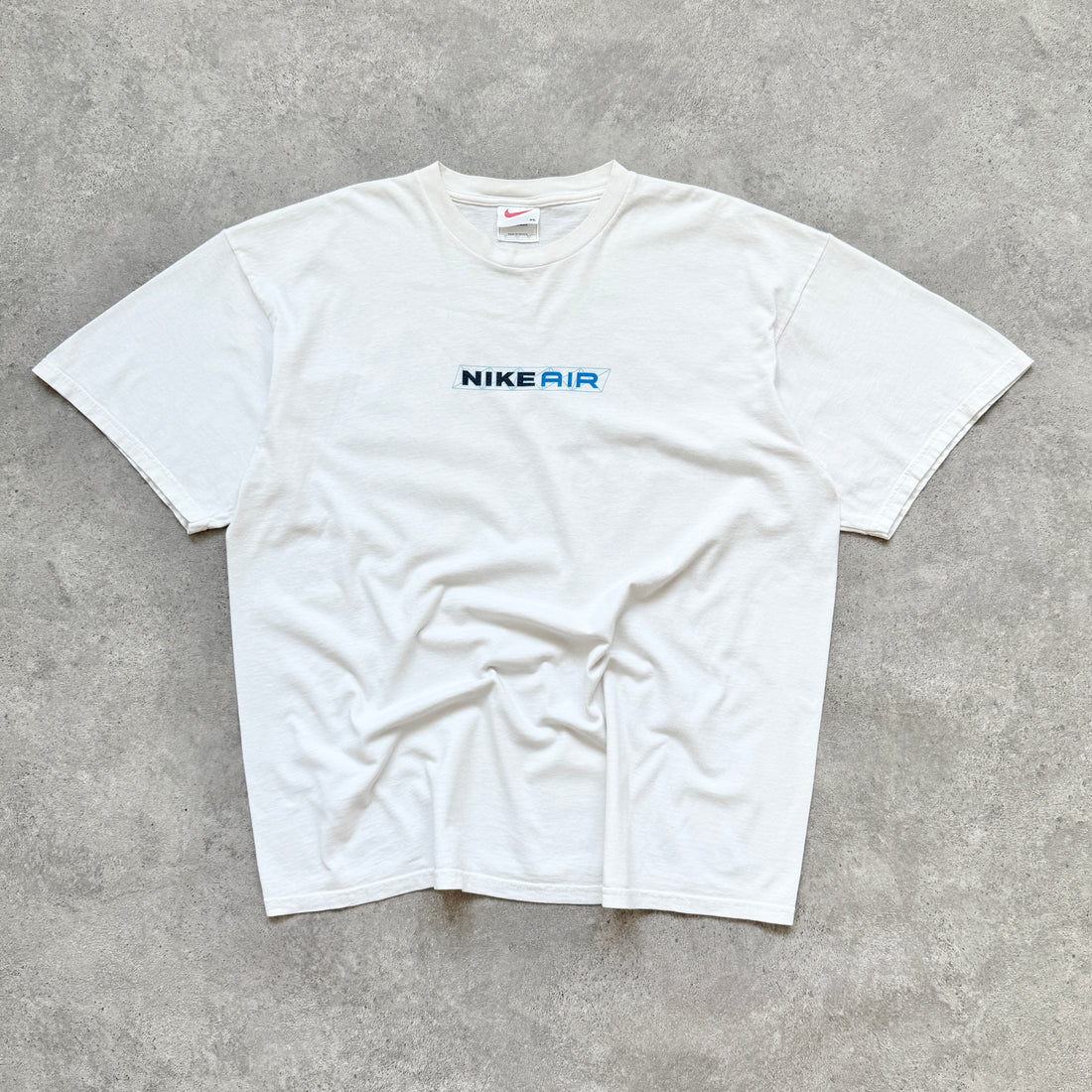 Nike Air RARE 1990s heavyweight graphic t-shirt (XL)