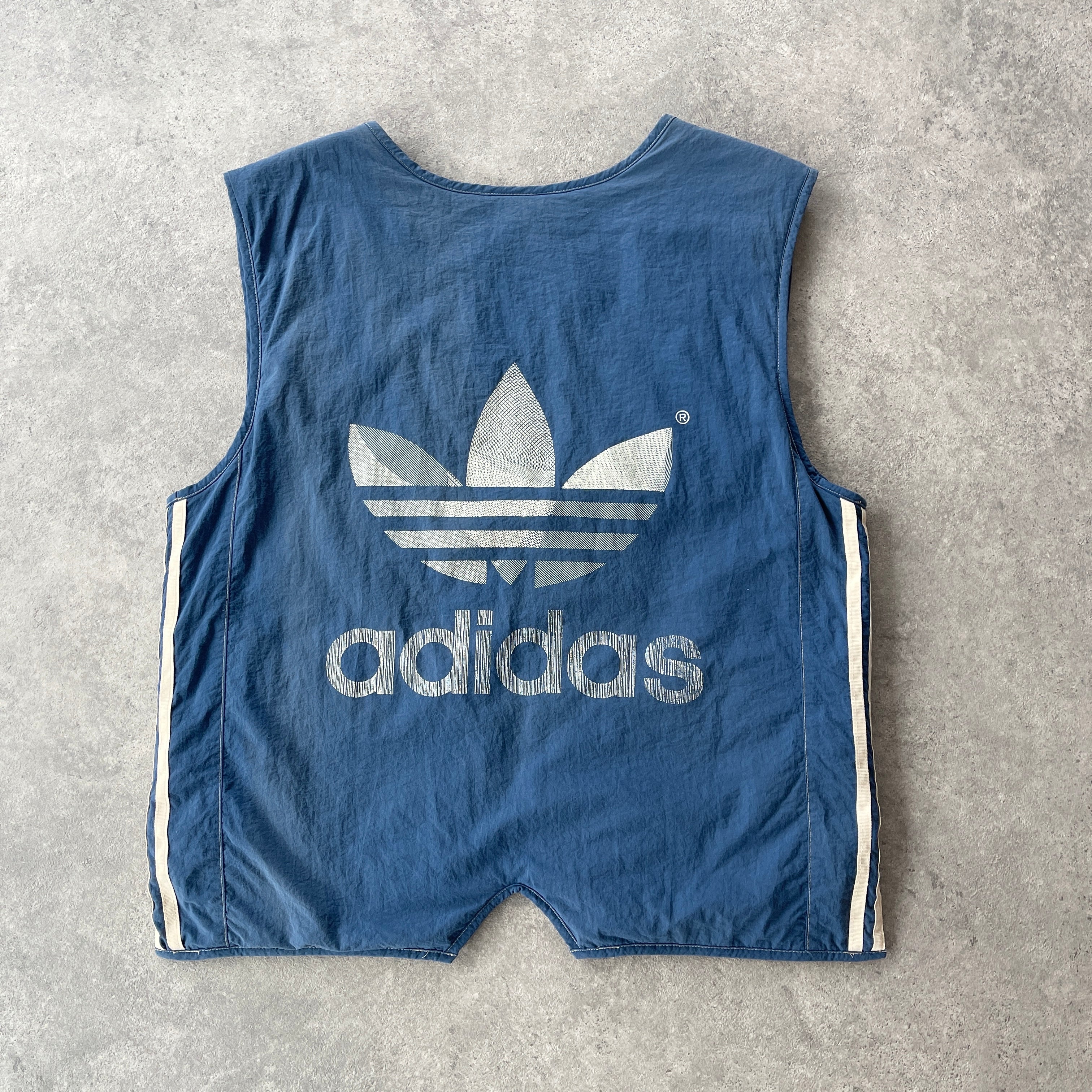 Adidas RARE 1990s cargo vest jacket (M)