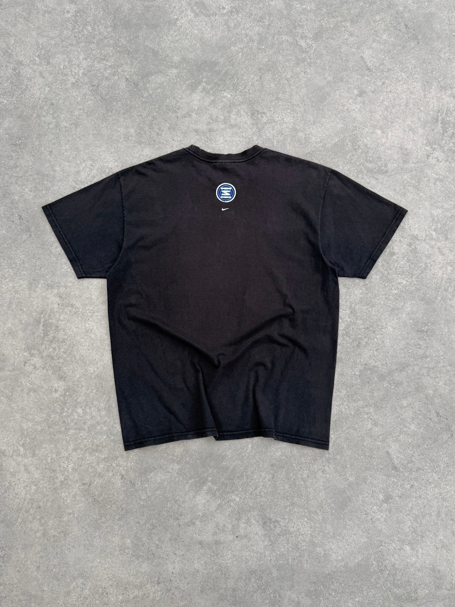 nike shox 2000s heavyweight graphic t-shirt, chest logo detail