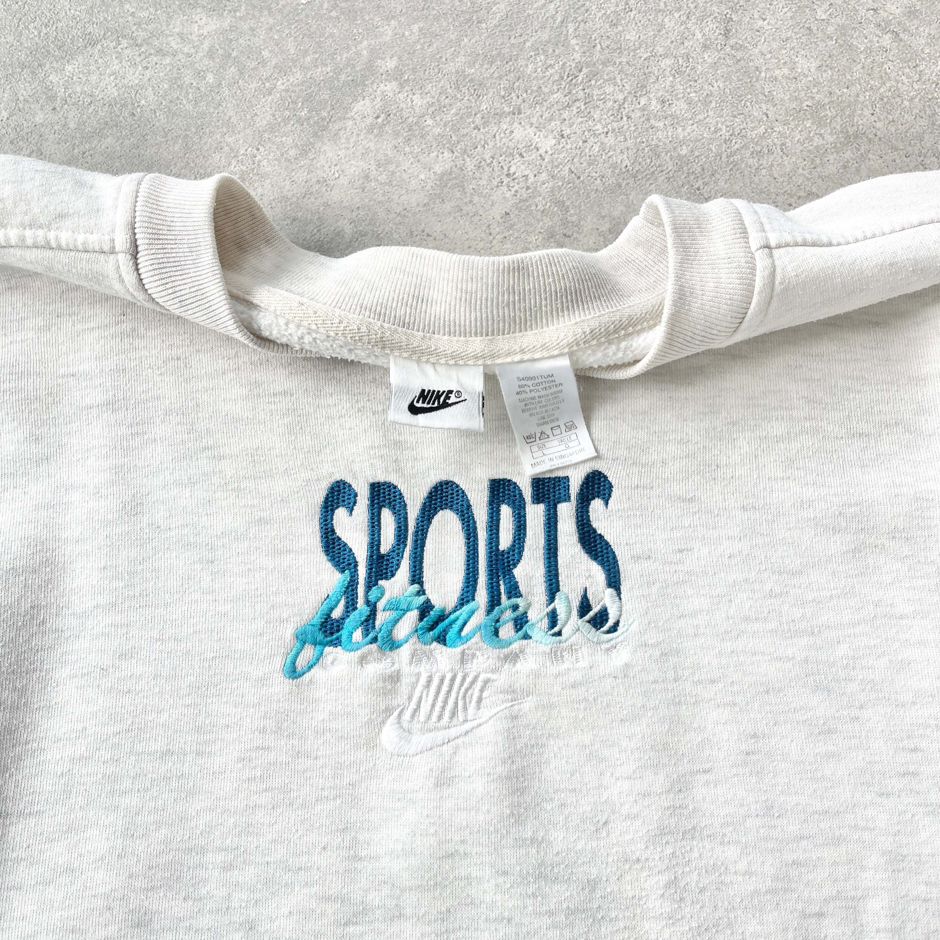 Nike RARE 1990s ‘sports fitness’ heavyweight embroidered sweatshirt (L)