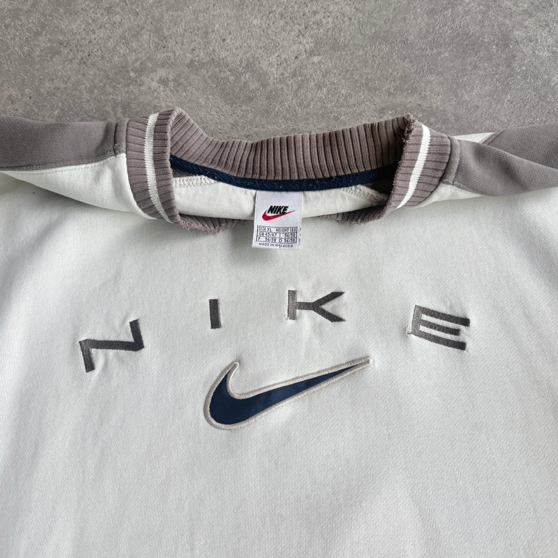 Nike 1990s heavyweight embroidered sweatshirt (XL)