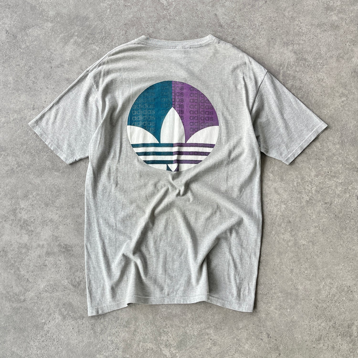 Adidas 1990s heavyweght graphic t-shirt (L)