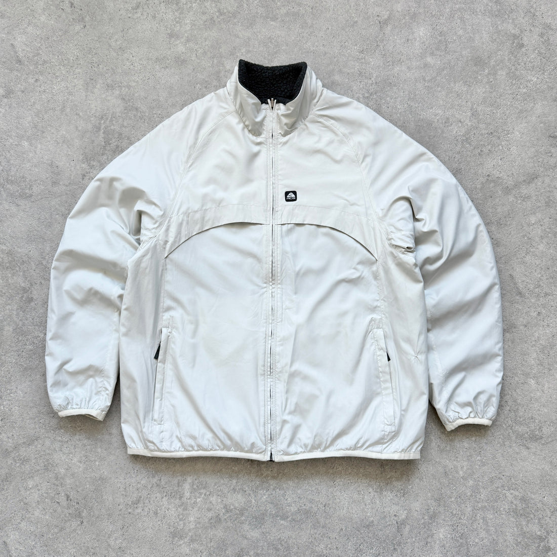 Nike ACG RARE 2000s reversible heavyweight two tone fleece jacket (XL)