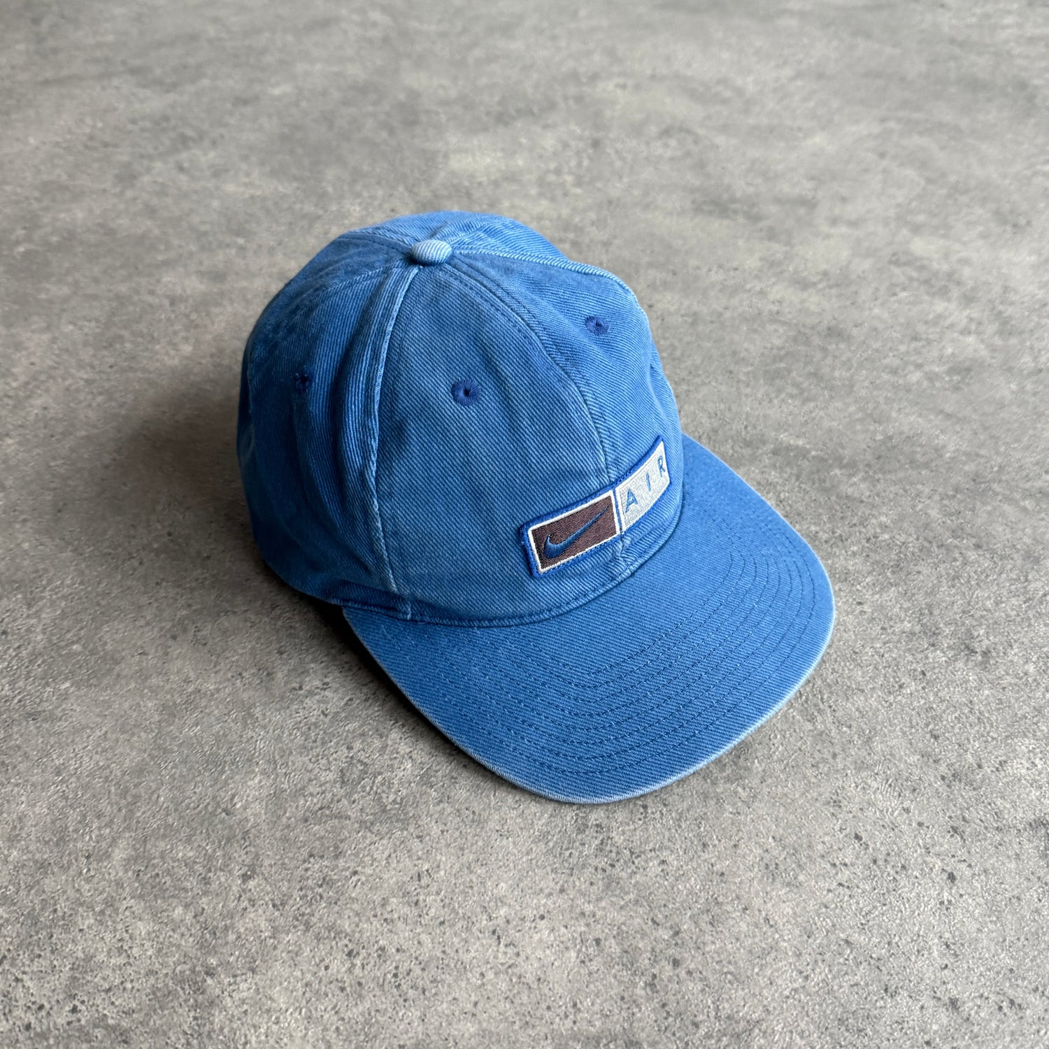 Nike Air RARE 1990s spellout embroidered cap