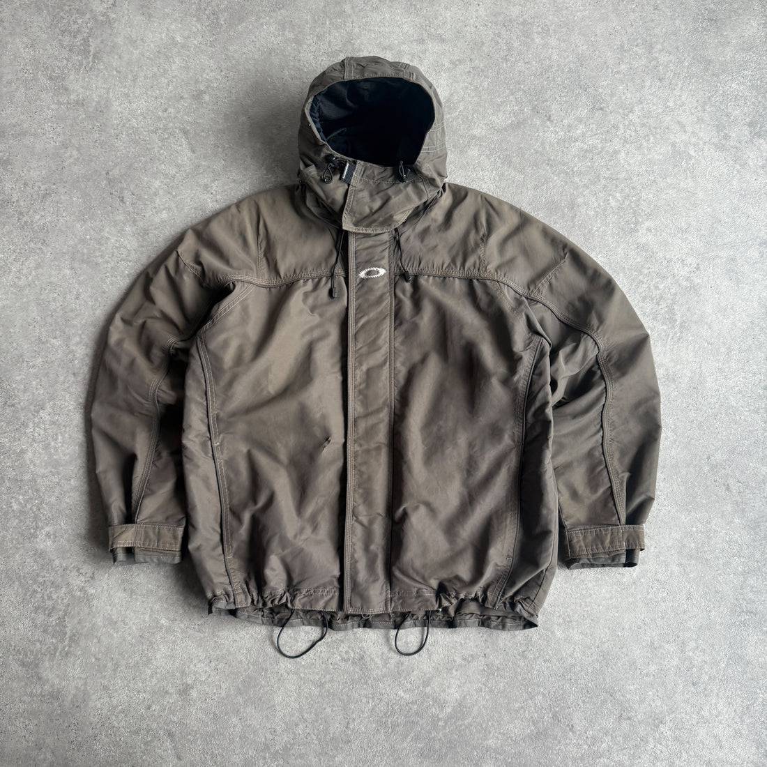 Oakley Software RARE 2000s heavyweight waterproof technical jacket (M)
