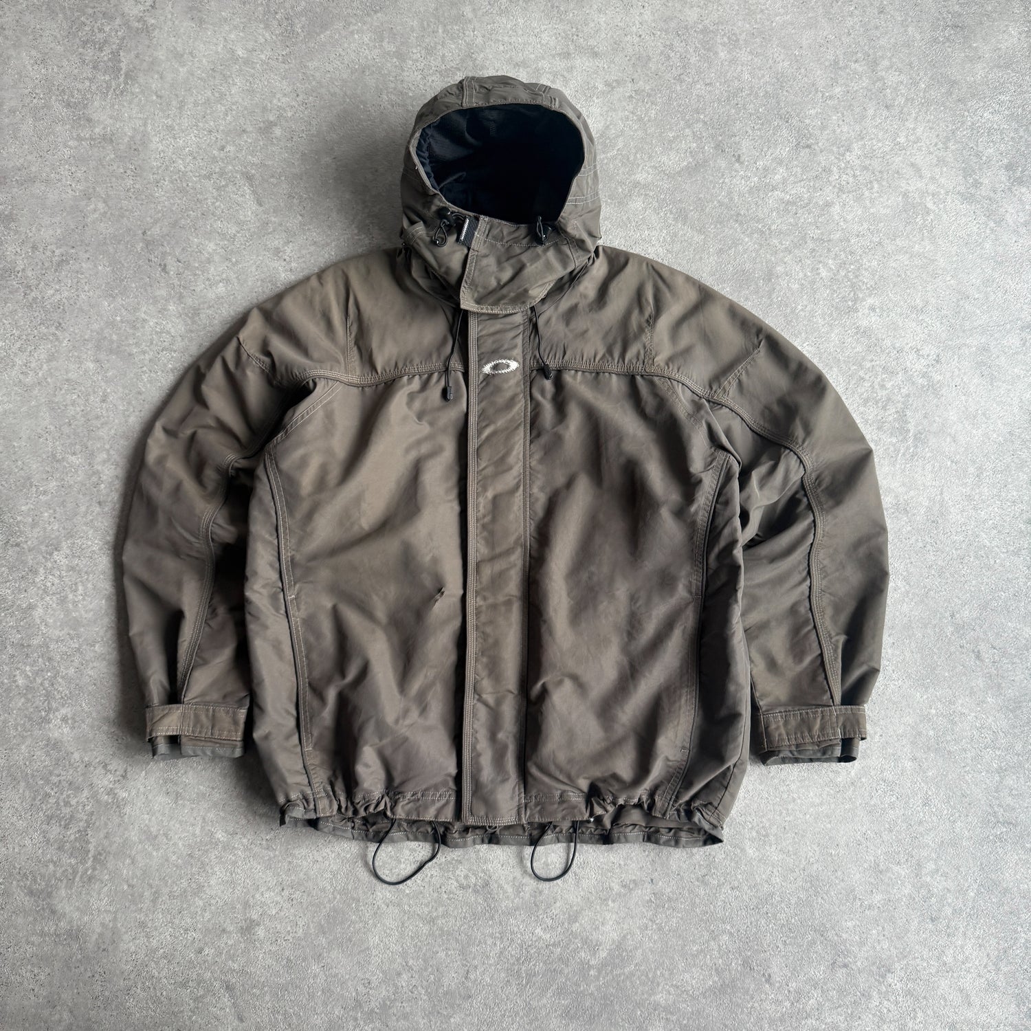 Oakley Software RARE 2000s heavyweight waterproof technical jacket (M)