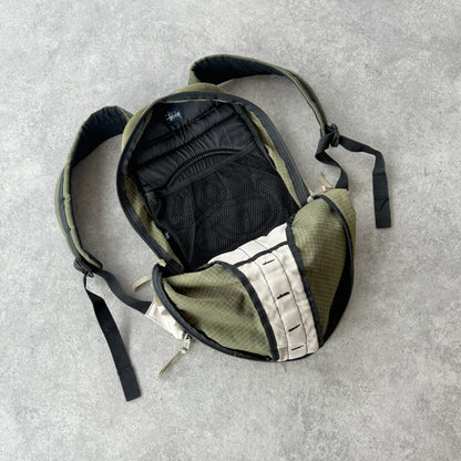Stussy 1990s technical 40L backpack (19”x15”)