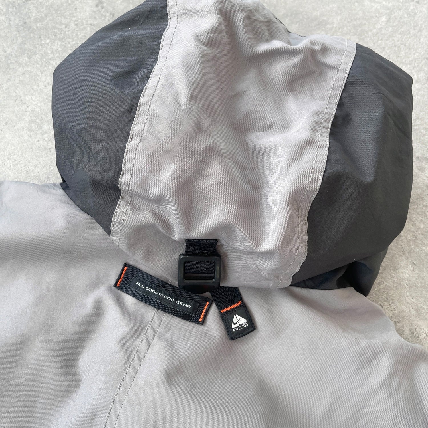 Nike ACG RARE 1990s technical lightweight shell jacket (M)