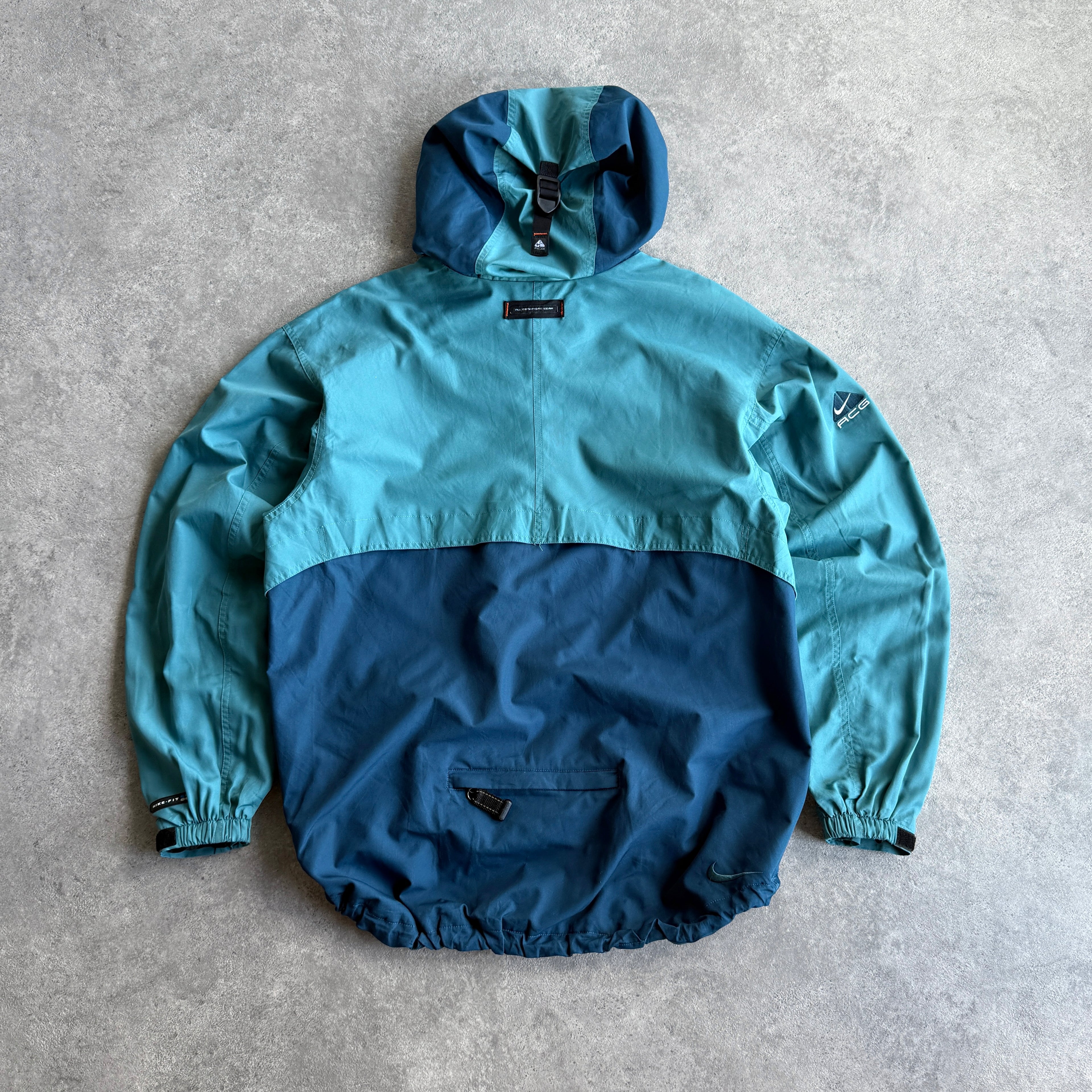 Nike ACG 1990s storm fit heavyweight technical waterproof pullover jacket (L)