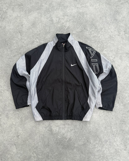 nike air 1990s lightweight swoosh shell jacket (l)