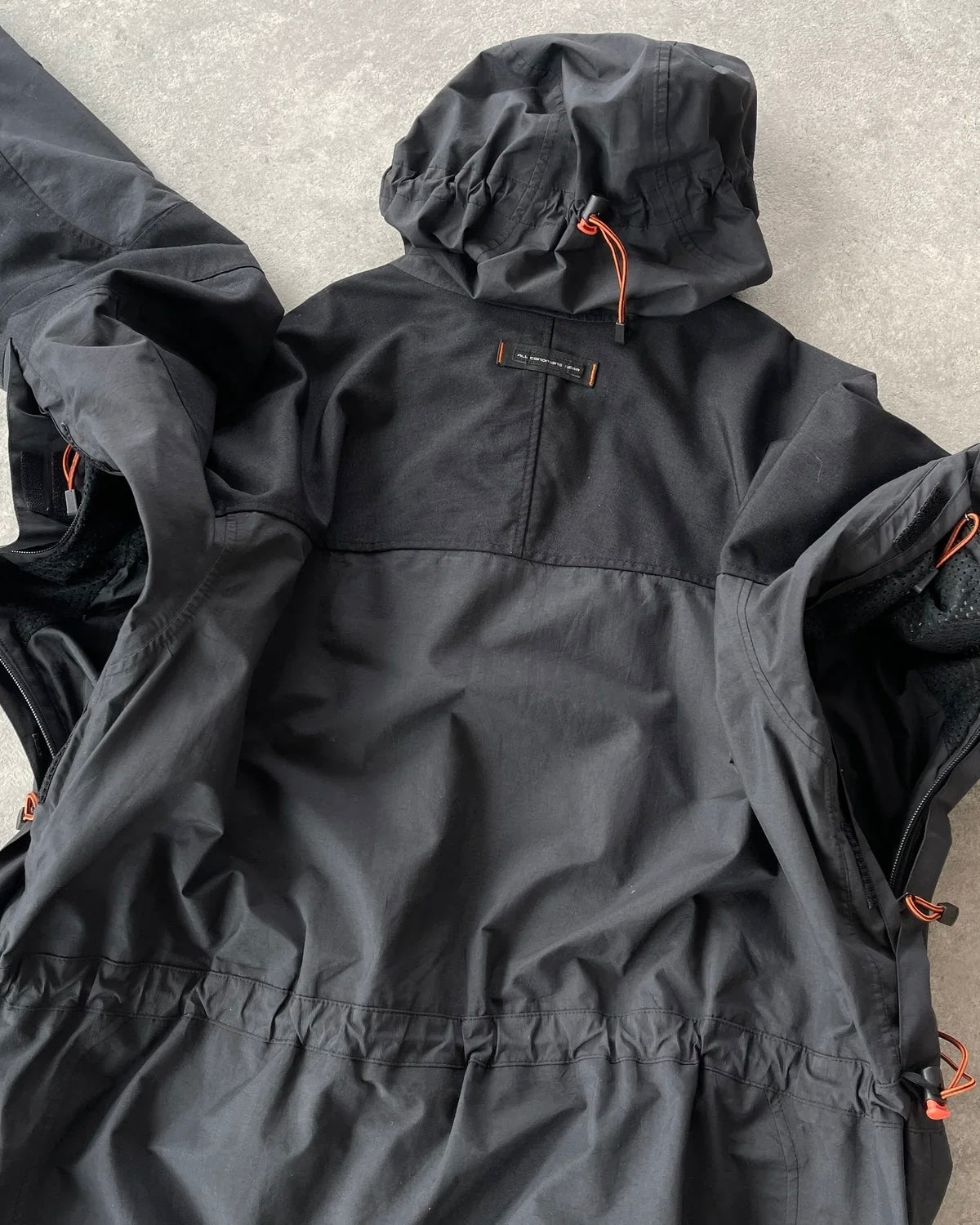 Nike ACG RARE 1990s storm fit heavyweight technical jacket (M)