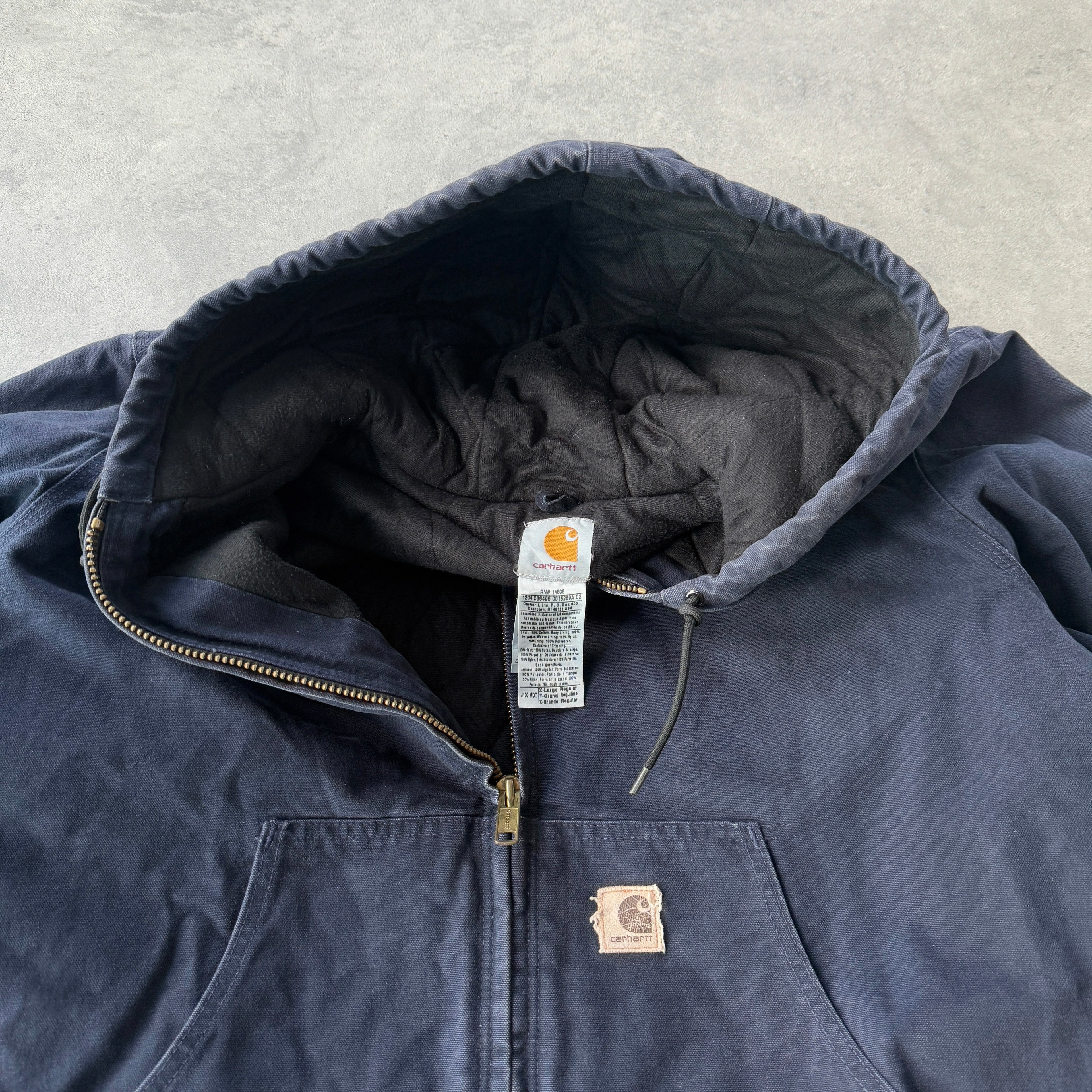 Carhartt 2004 J130 MDT Active heavyweight hooded jacket (XL)