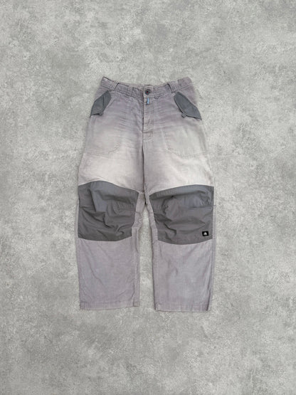nike acg 2000s technical corduroy cargo trousers (m)