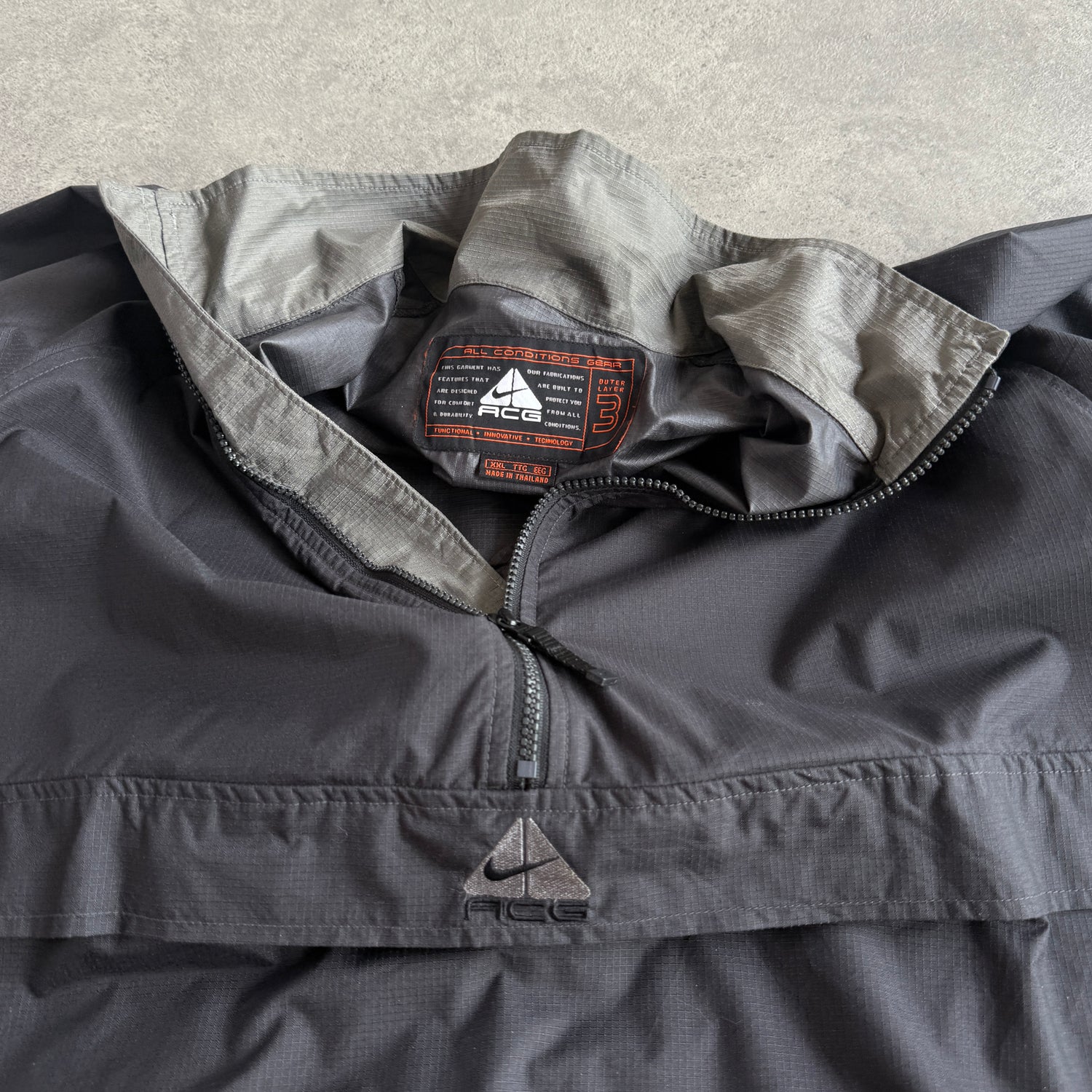 Nike ACG 1990s 1/4 zip lightweight packable shell jacket (XXL)