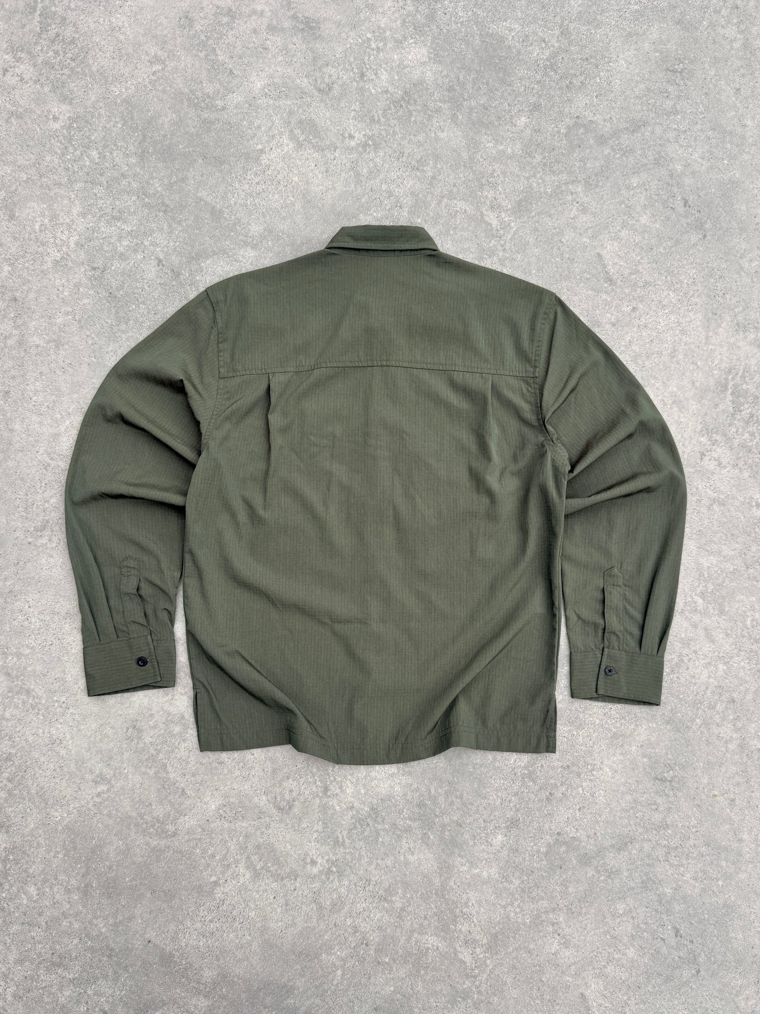 nike acg 2000s deadstock technical dri-fit ripstop shirt (s)
