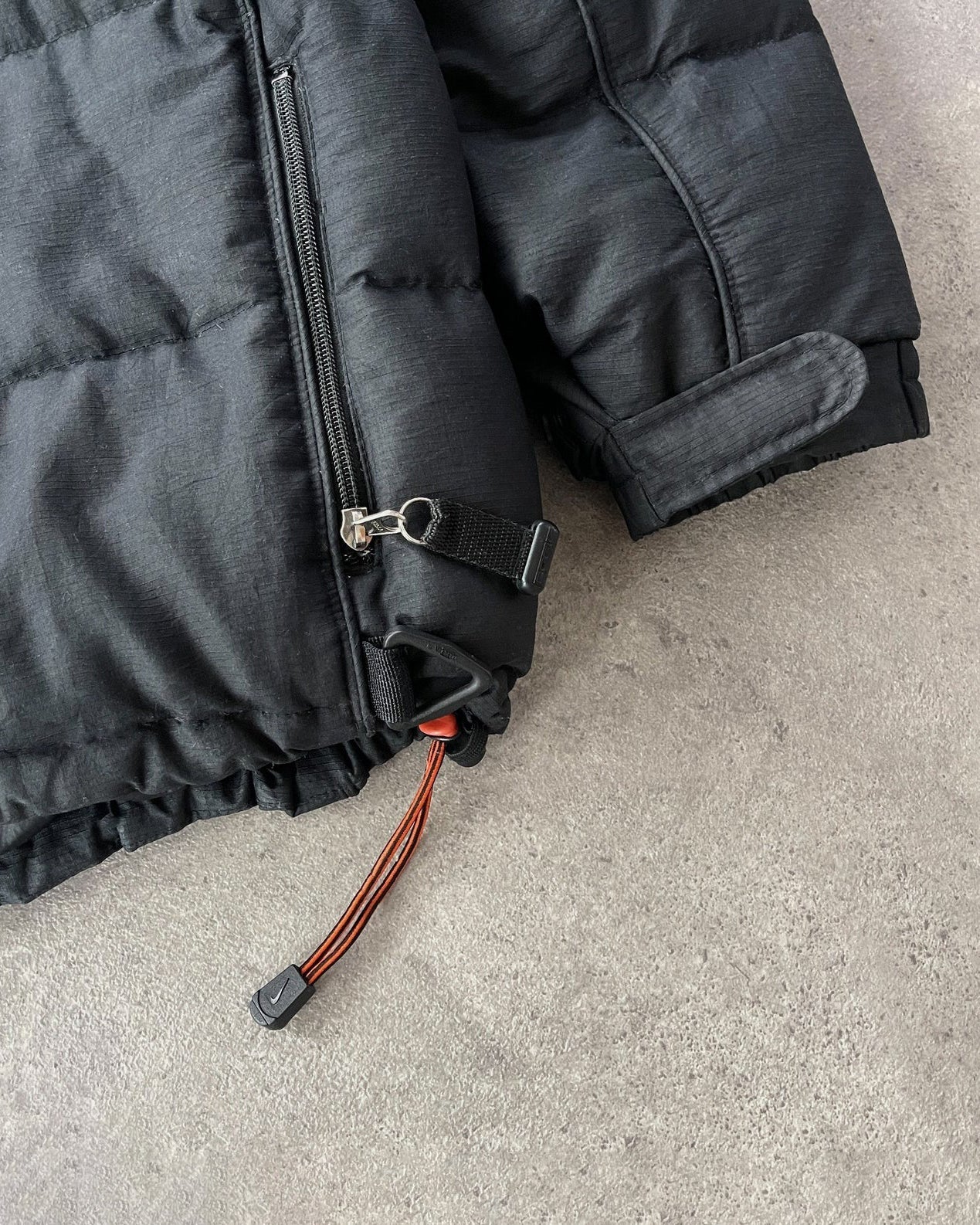 nike acg 1998 technical down fill puffer jacket, panel construction detail
