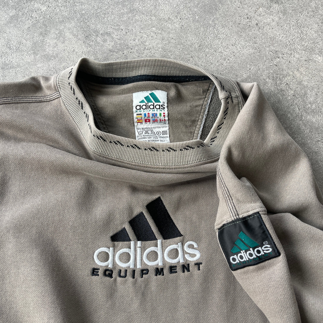 Adidas Equipment RARE 1990s heavyweight embroidered sweatshirt (XL)