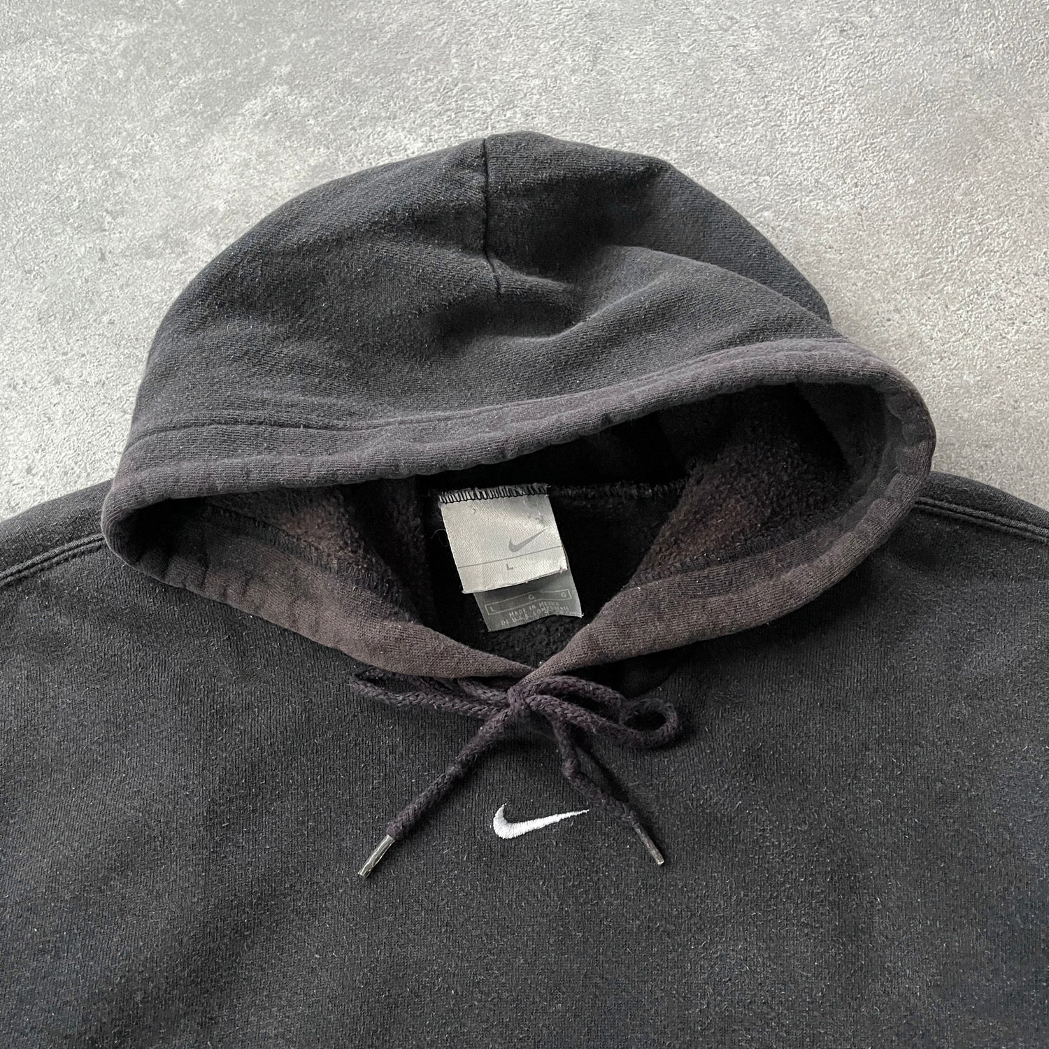 Nike RARE 2000s heavyweight centre swoosh hoodie (L)