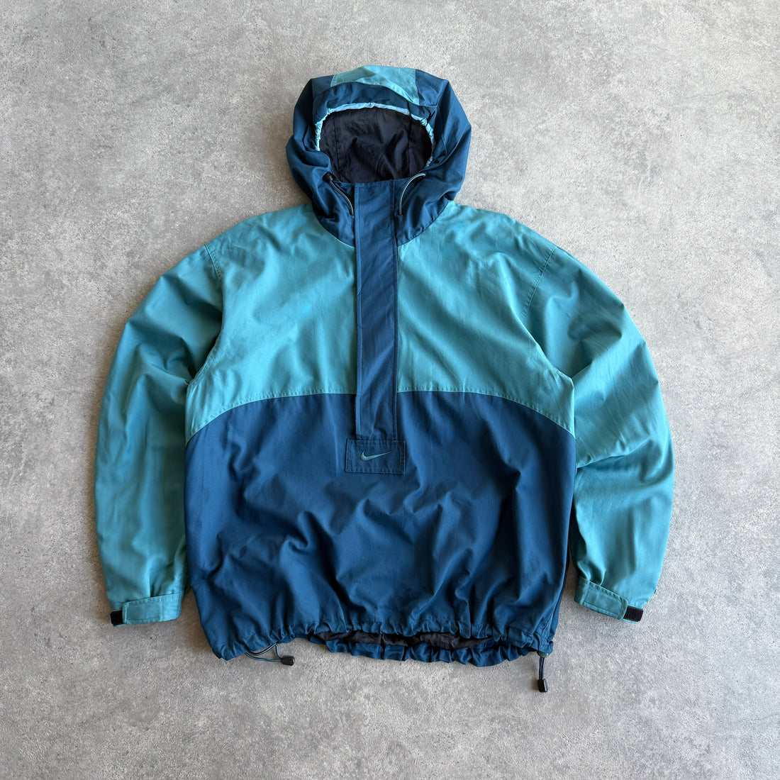 Nike ACG 1990s storm fit heavyweight technical waterproof pullover jacket (L)