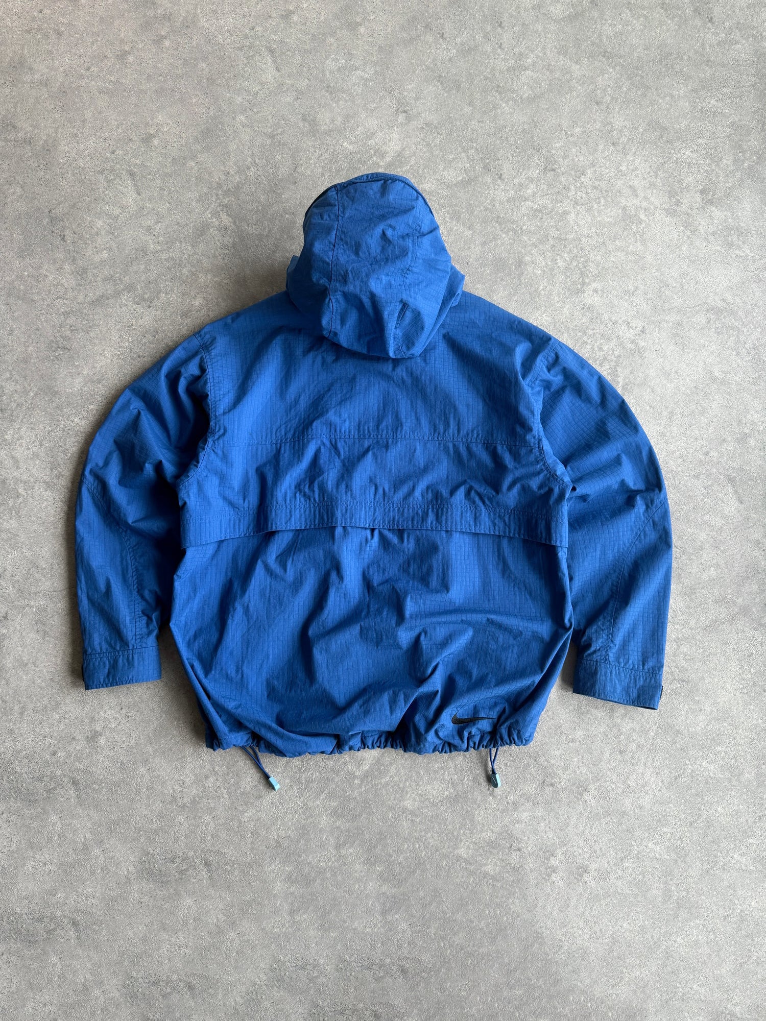 nike acg 1990s storm fit technical ripstop waterproof jacket (l)