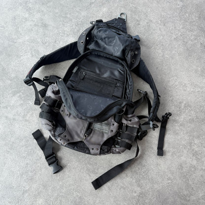 Oakley Software 2000s Icon technical utility backpack (22”x15”)