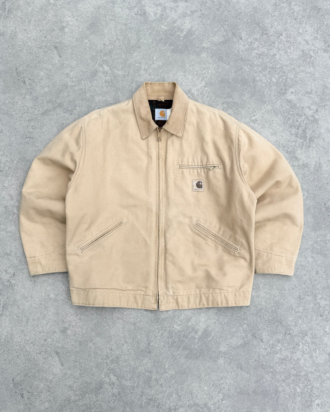 carhartt 1988 j43wet blanket lined detroit jacket in sand, front view