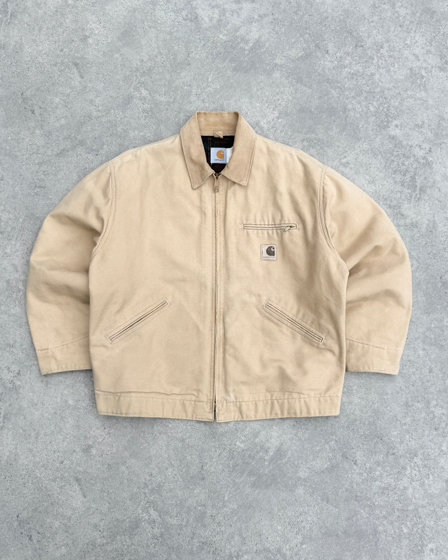 carhartt 1988 j43wet blanket lined detroit jacket in sand, front view