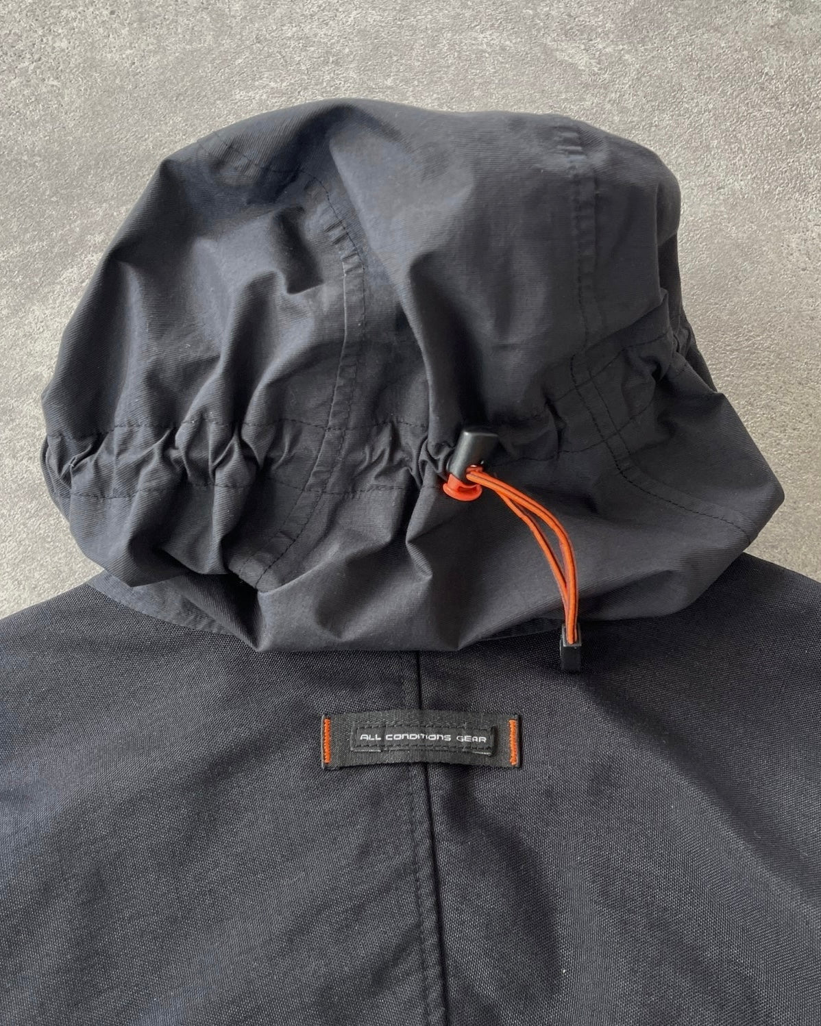 Nike ACG RARE 1990s storm fit heavyweight technical jacket (M)