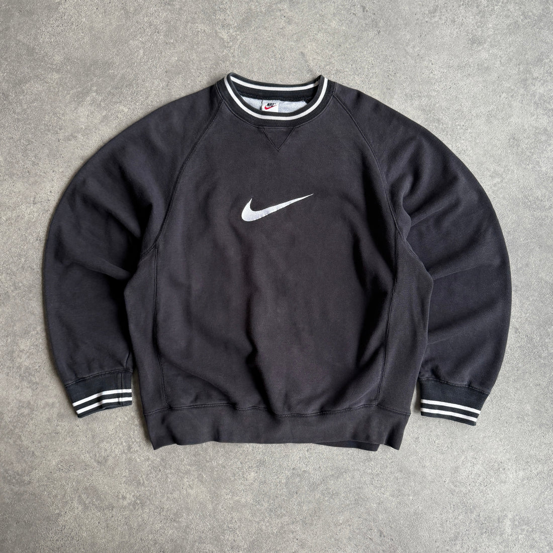 Nike 1990s heavyweight embroidered sweatshirt (L)