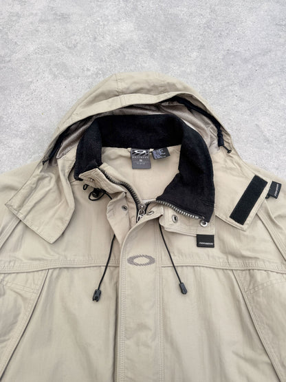oakley software 2000s heavyweight technical waterproof jacket, back view