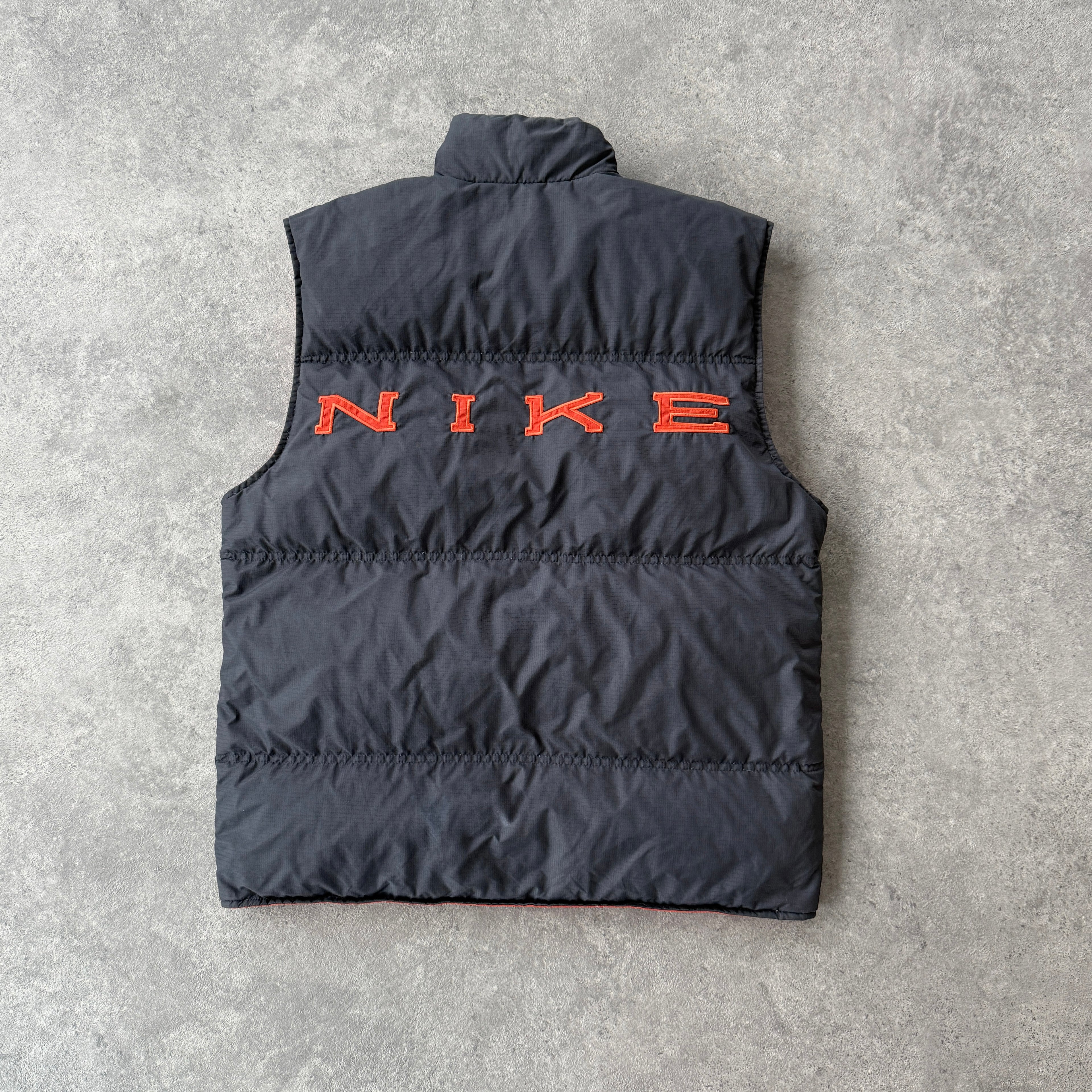 Nike 1990s reversible down fill spellout puffer jacket (M)