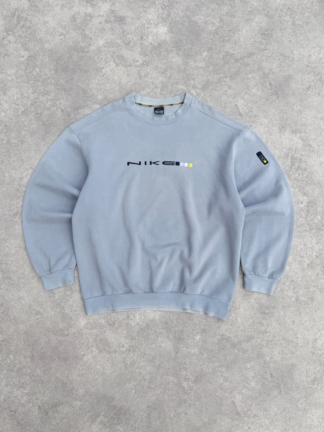 nike 1999 heavyweight embroidered spellout sweatshirt in pale blue, front view