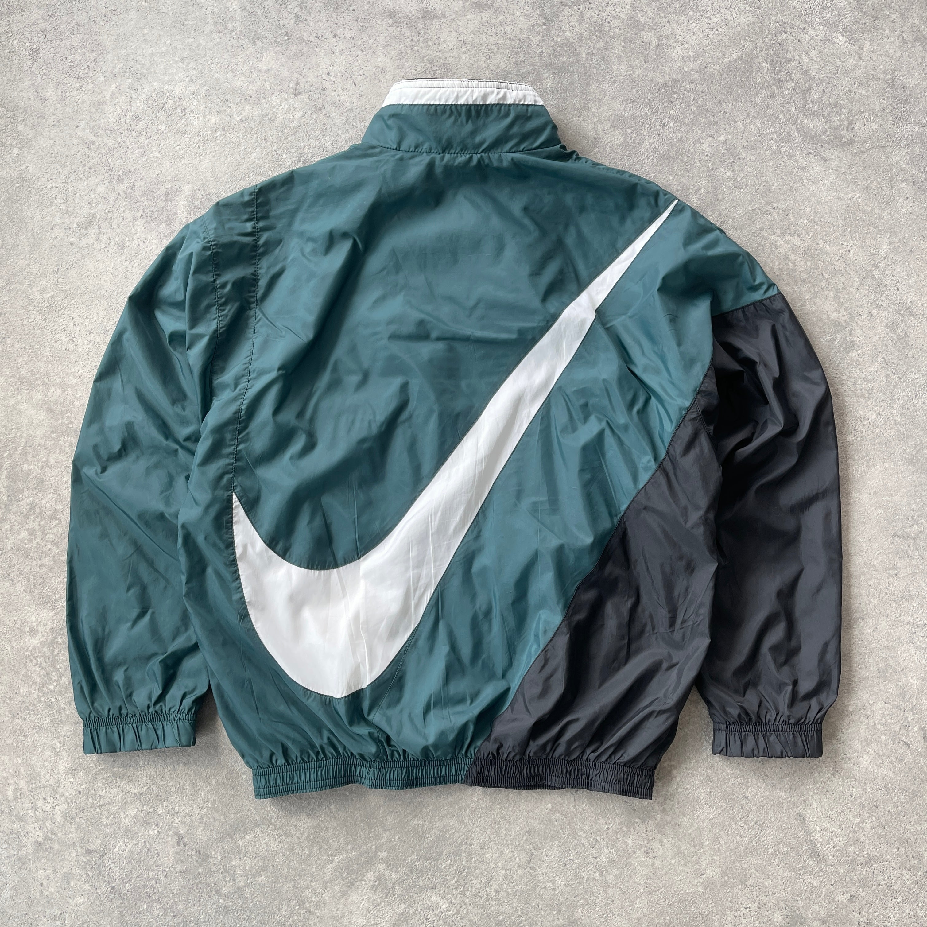 Nike 1990s lightweight swoosh shell jacket (S)