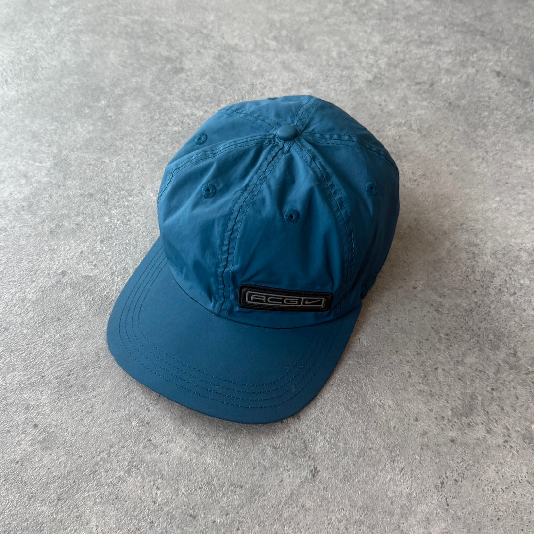 Nike ACG 1990s technical rubber logo cap