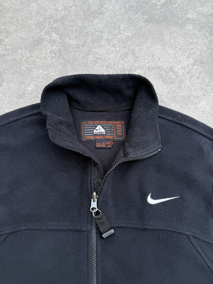 nike acg 1990s technical fleece vest jacket, collar logo detail