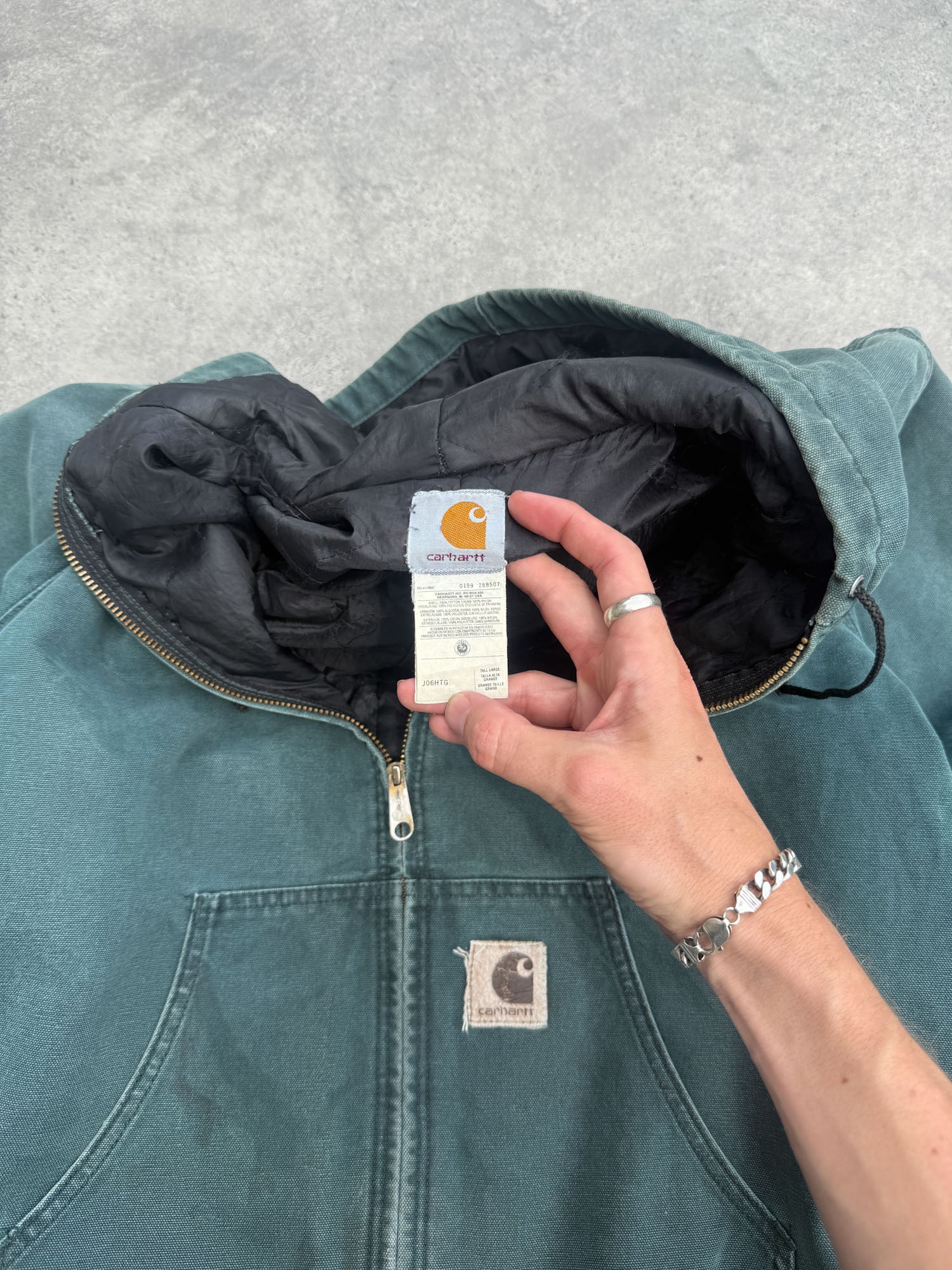 carhartt 1999 j06htg quilted lined hooded active jacket (l)