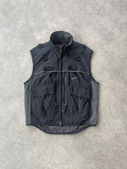 nike acg 1990s technical cargo hydration vest jacket