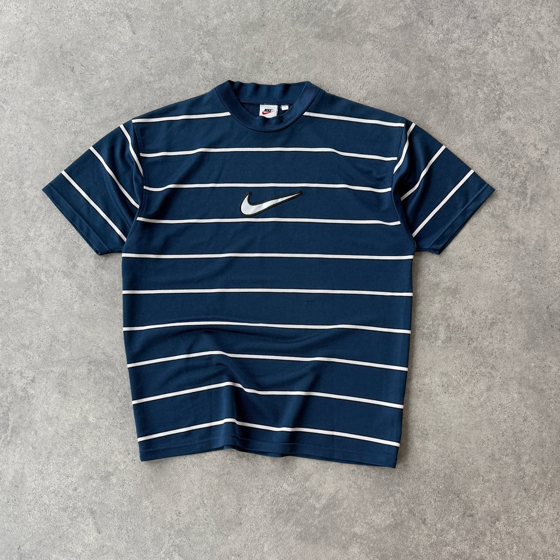 Nike RARE 1990s heavyweight striped technical t-shirt (M)
