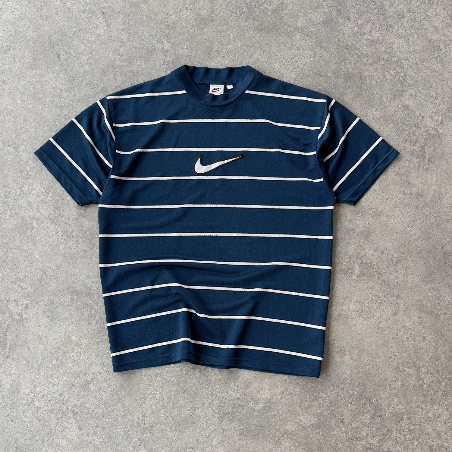 Nike RARE 1990s heavyweight striped technical t-shirt (M)