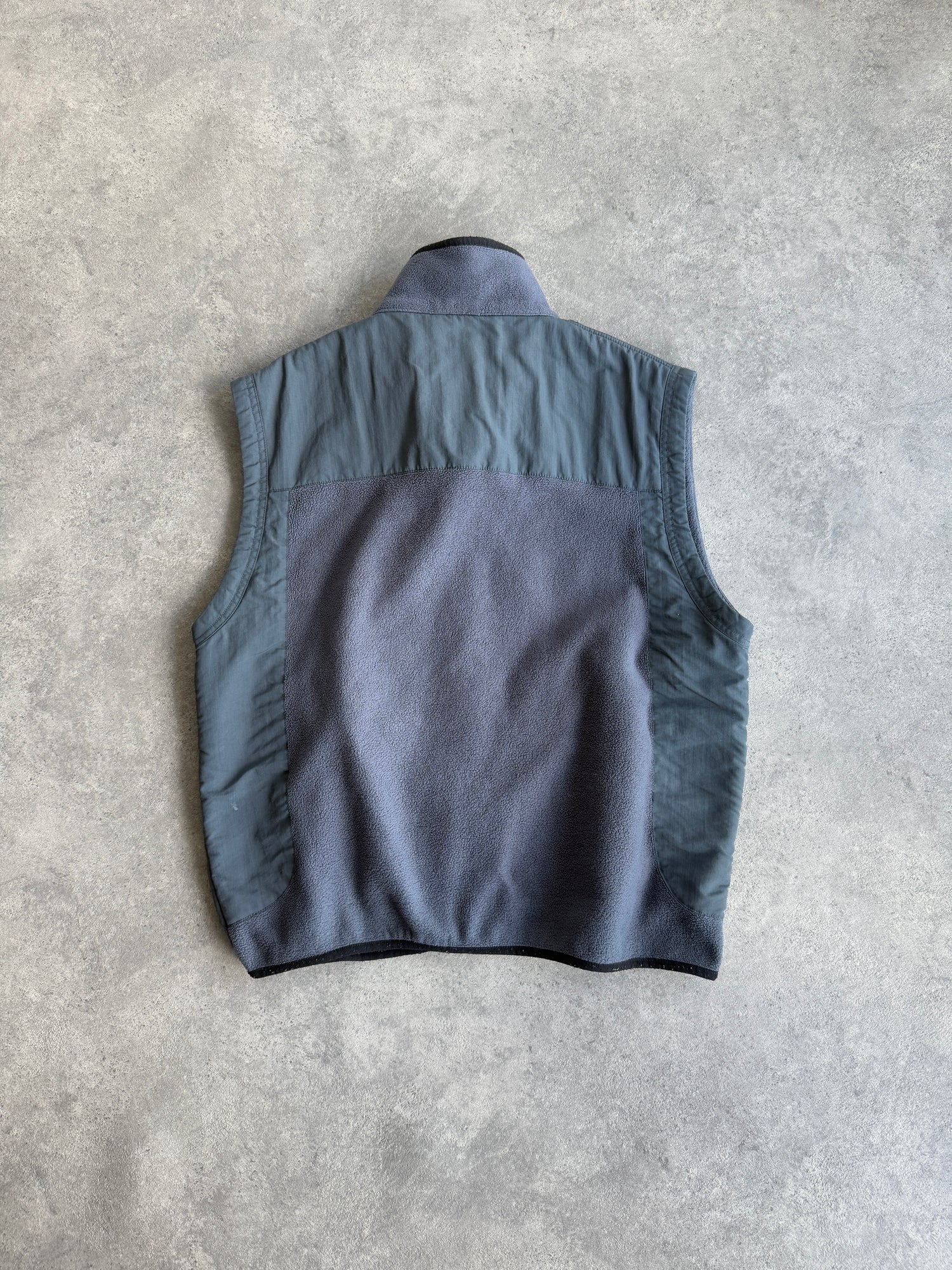 oakley software 2000s technical fleece vest (m)