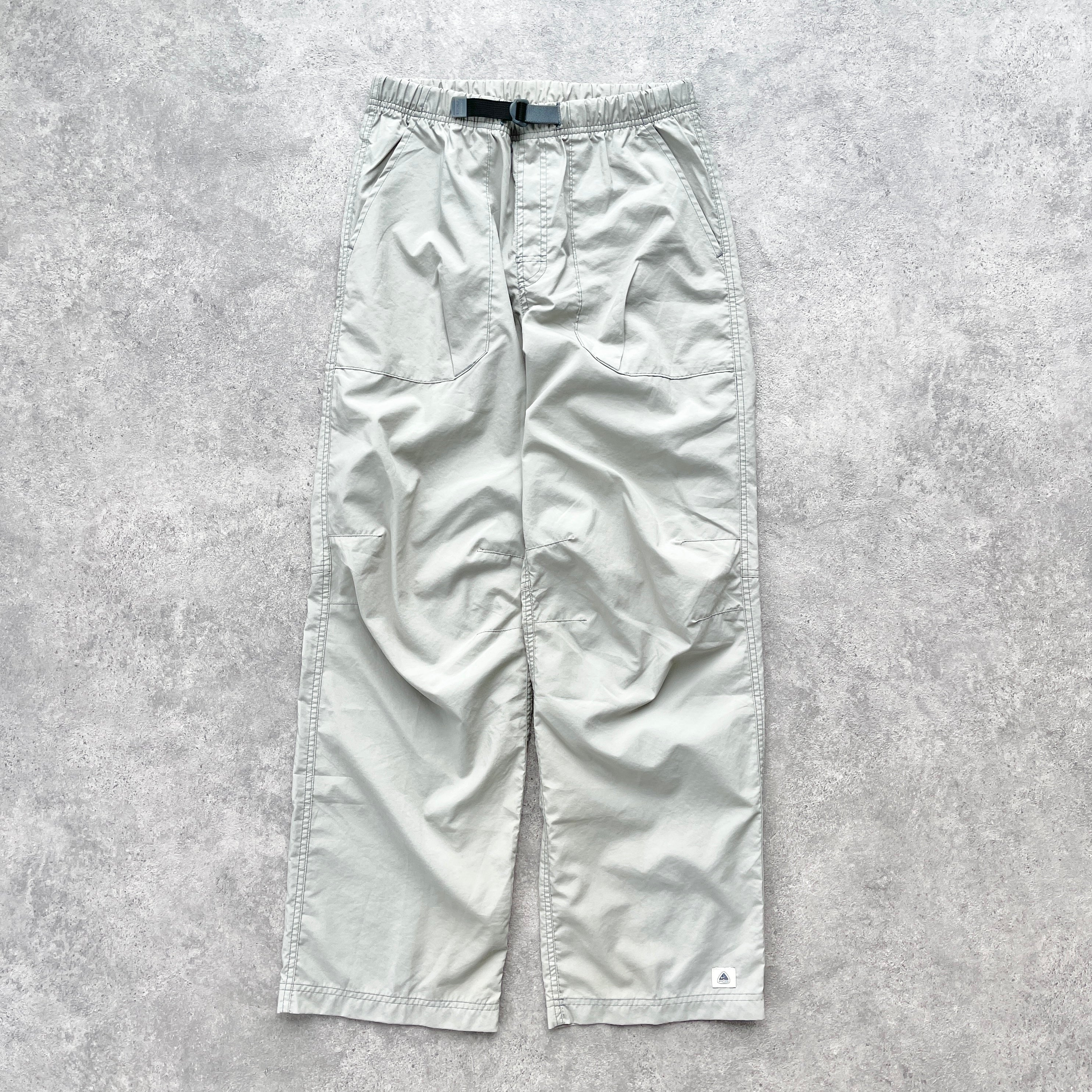 Nike ACG 2000s lightweight technical parachute trousers (M)