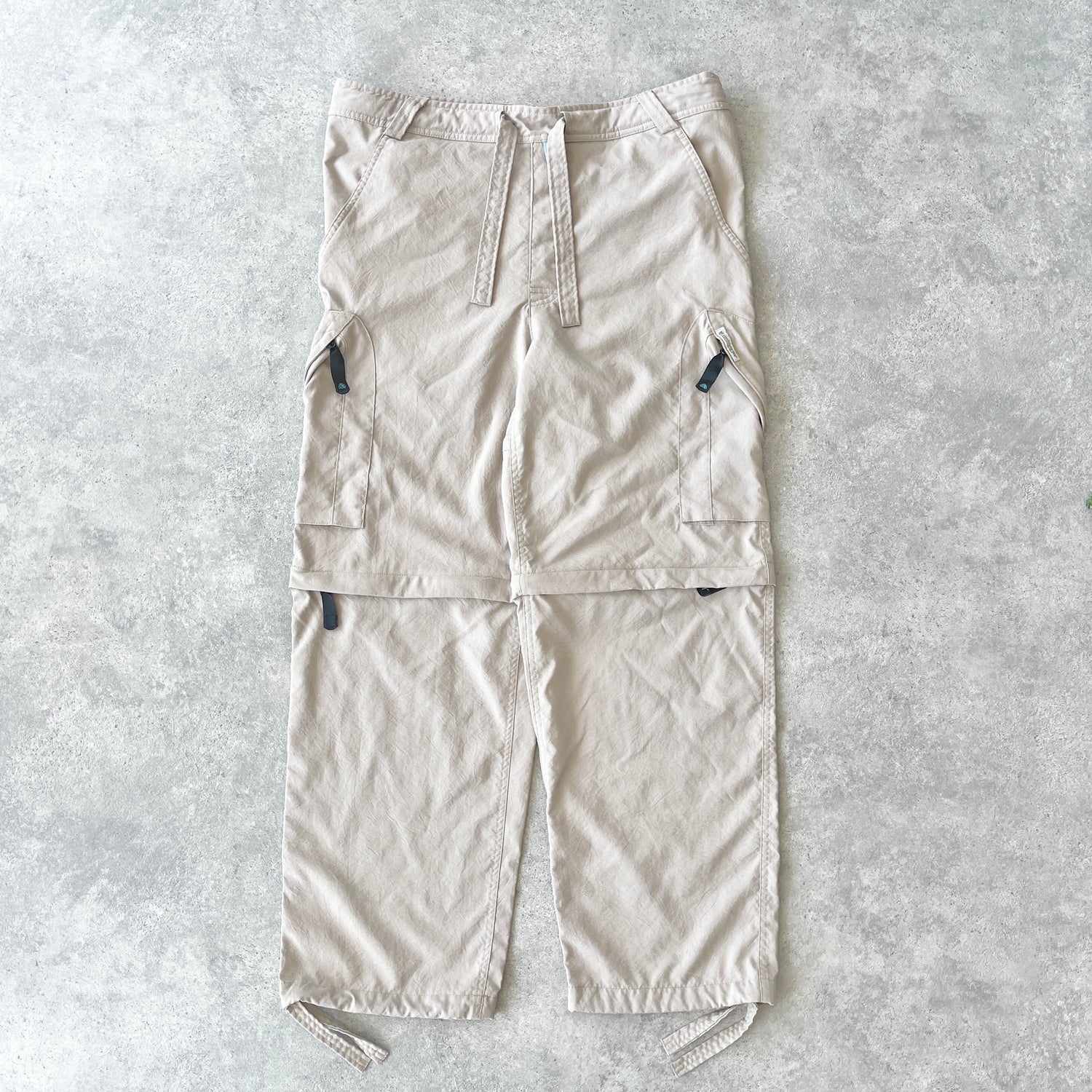 Nike ACG 2000s convertible technical cargo trousers (L)