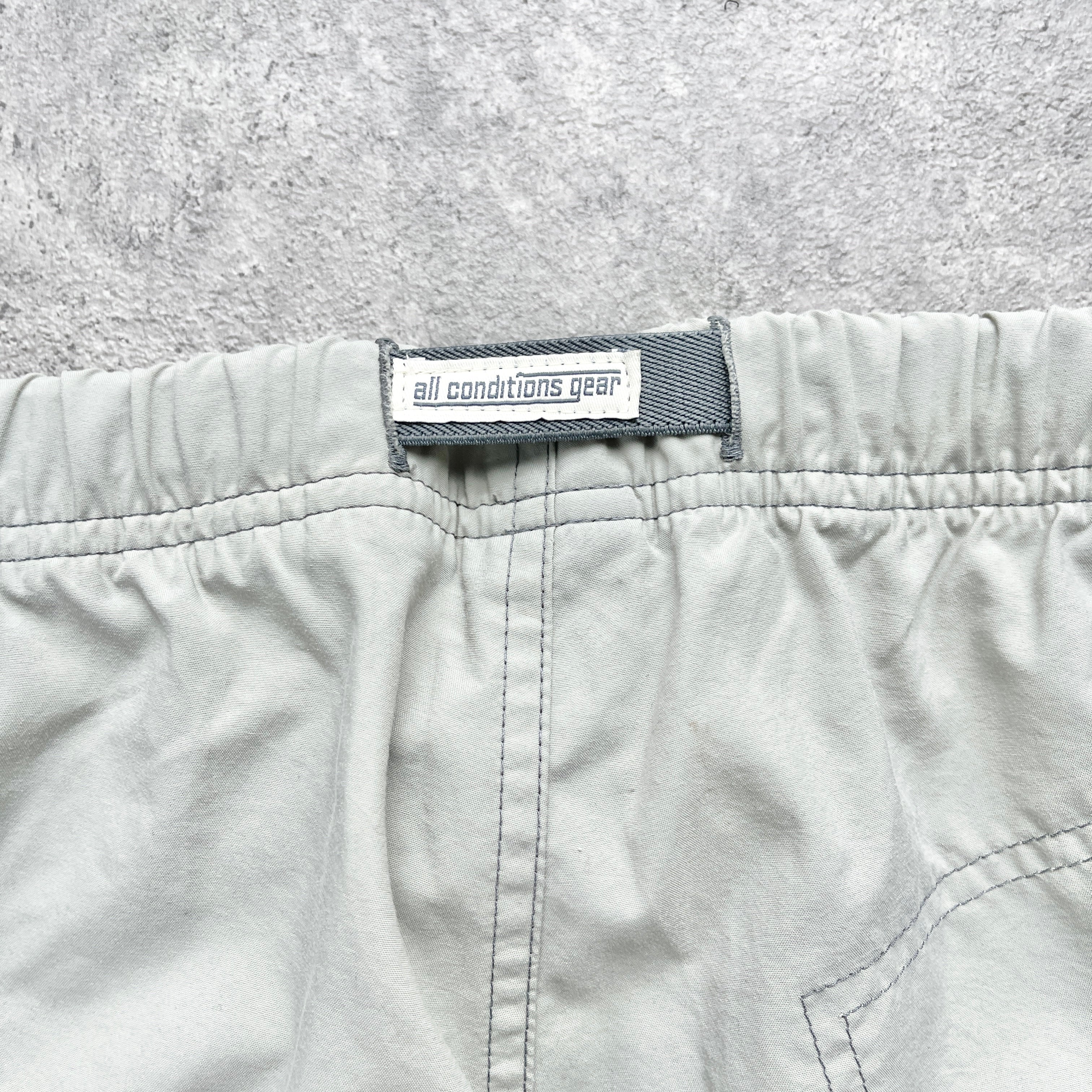 Nike ACG 2000s lightweight technical parachute trousers (M)