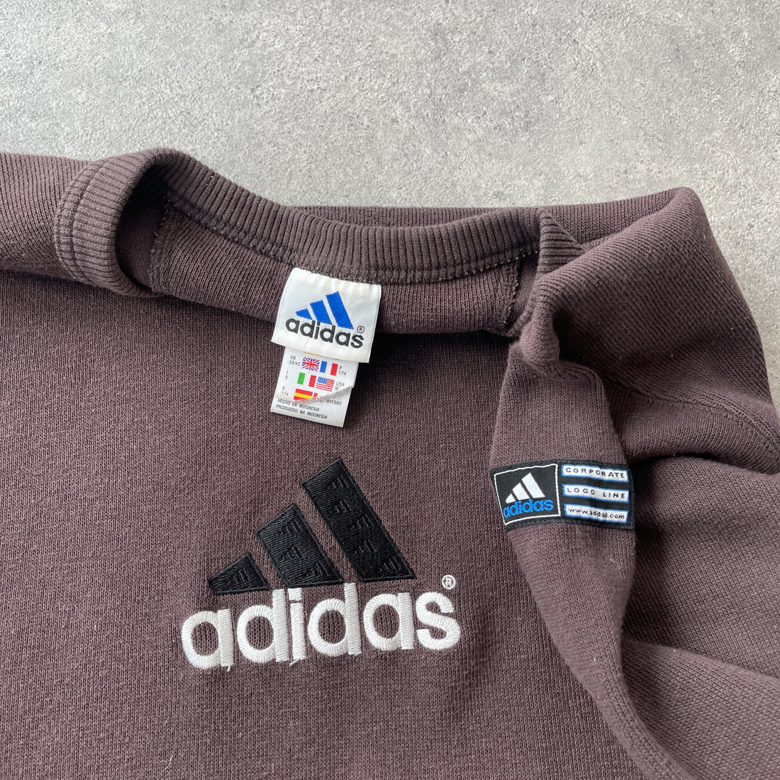 Adidas RARE 1990s heavyweight embroidered ribbed sweatshirt (M)