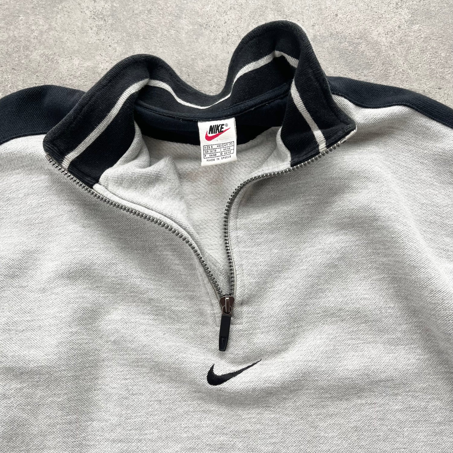 Nike RARE 1990s 1/4 zip heavyweight embroidered sweatshirt (M)