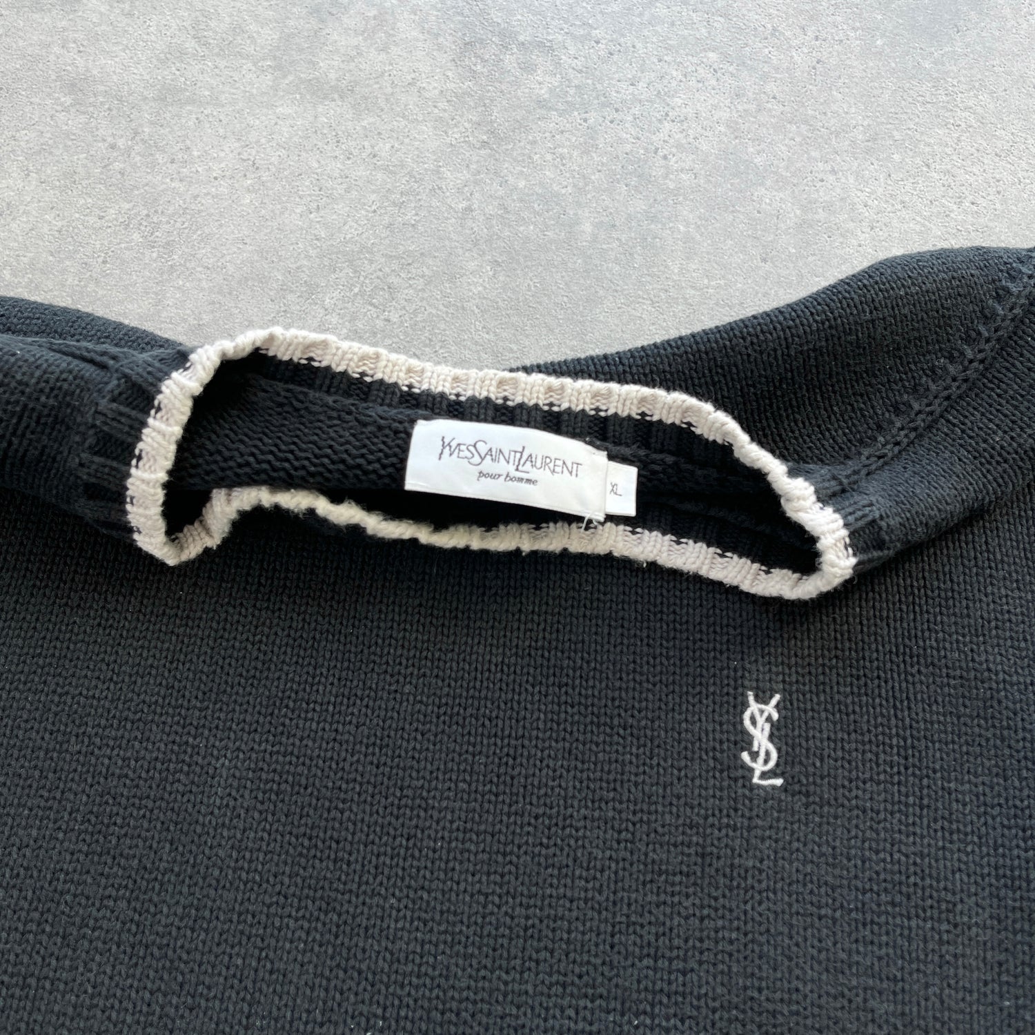 YSL 2000s heavyweight black knitted jumper (XL)