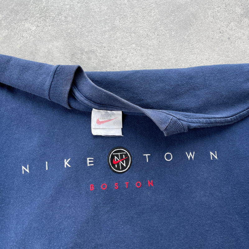 Nike Town London RARE 1990s heavyweight embroidered t-shirt (M)