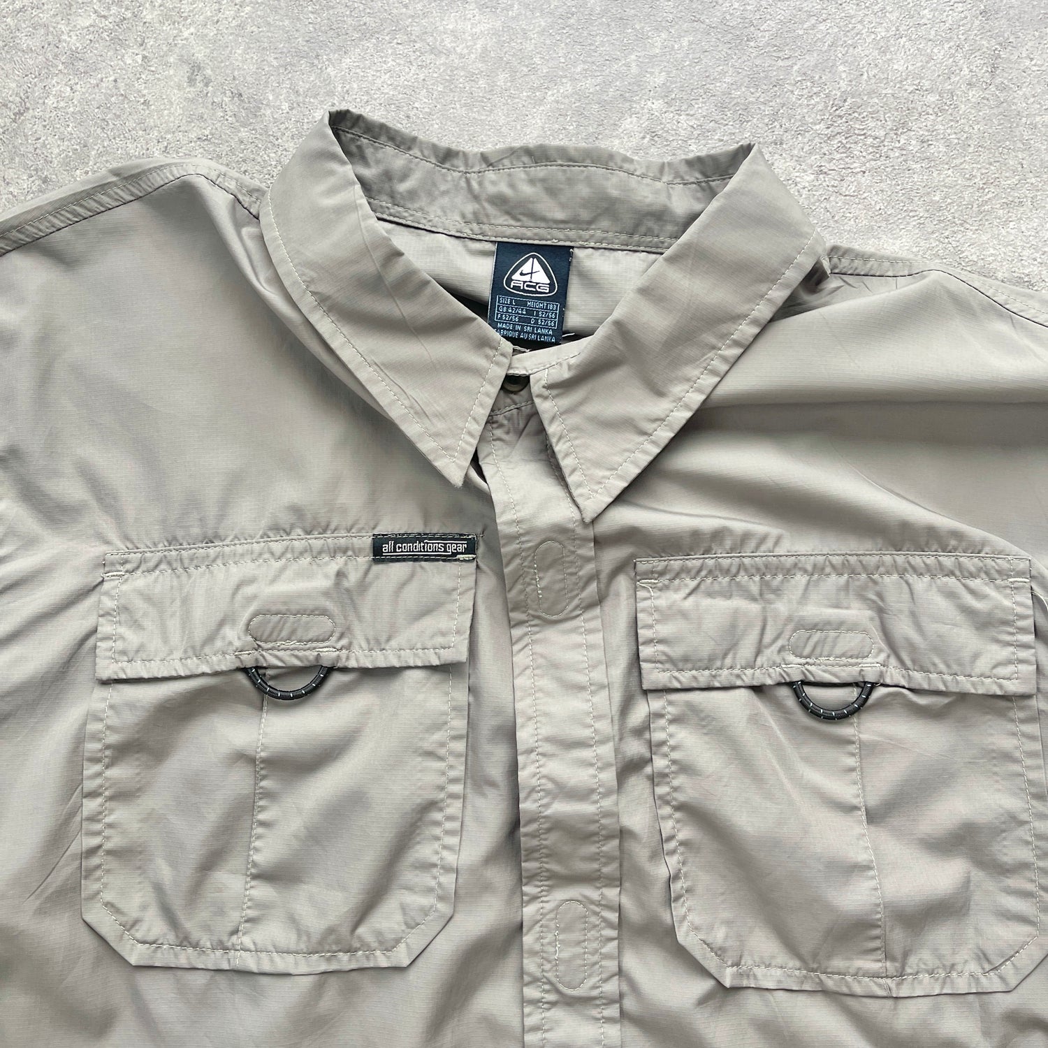 Nike ACG 2000s lightweight convertible cargo shirt (L)