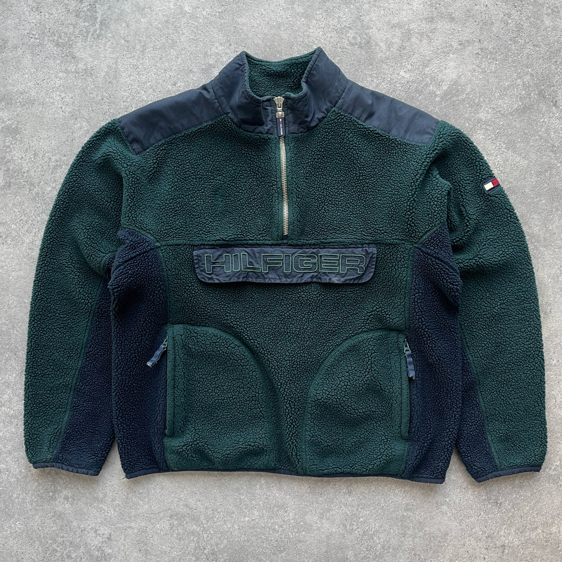 Tommy Hilfiger RARE 1990s 1/4 zip technical sherpa fleece jacket (XL)