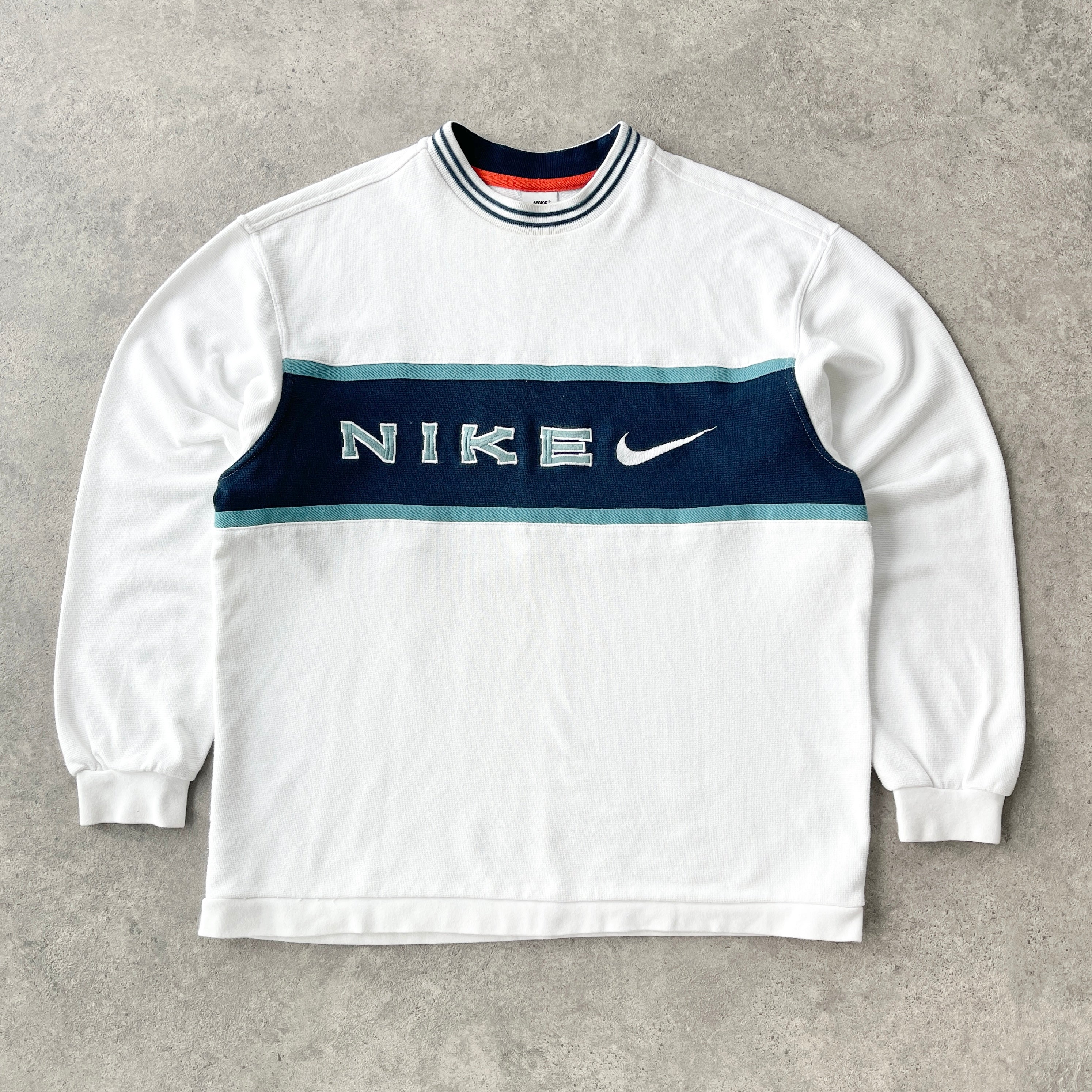 Nike RARE 1990s heavyweight embroidered sweatshirt (M)